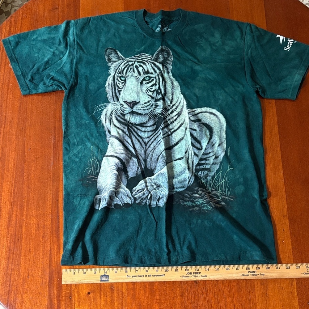 THE MOUNTAIN X SEA WORLD white tiger tee